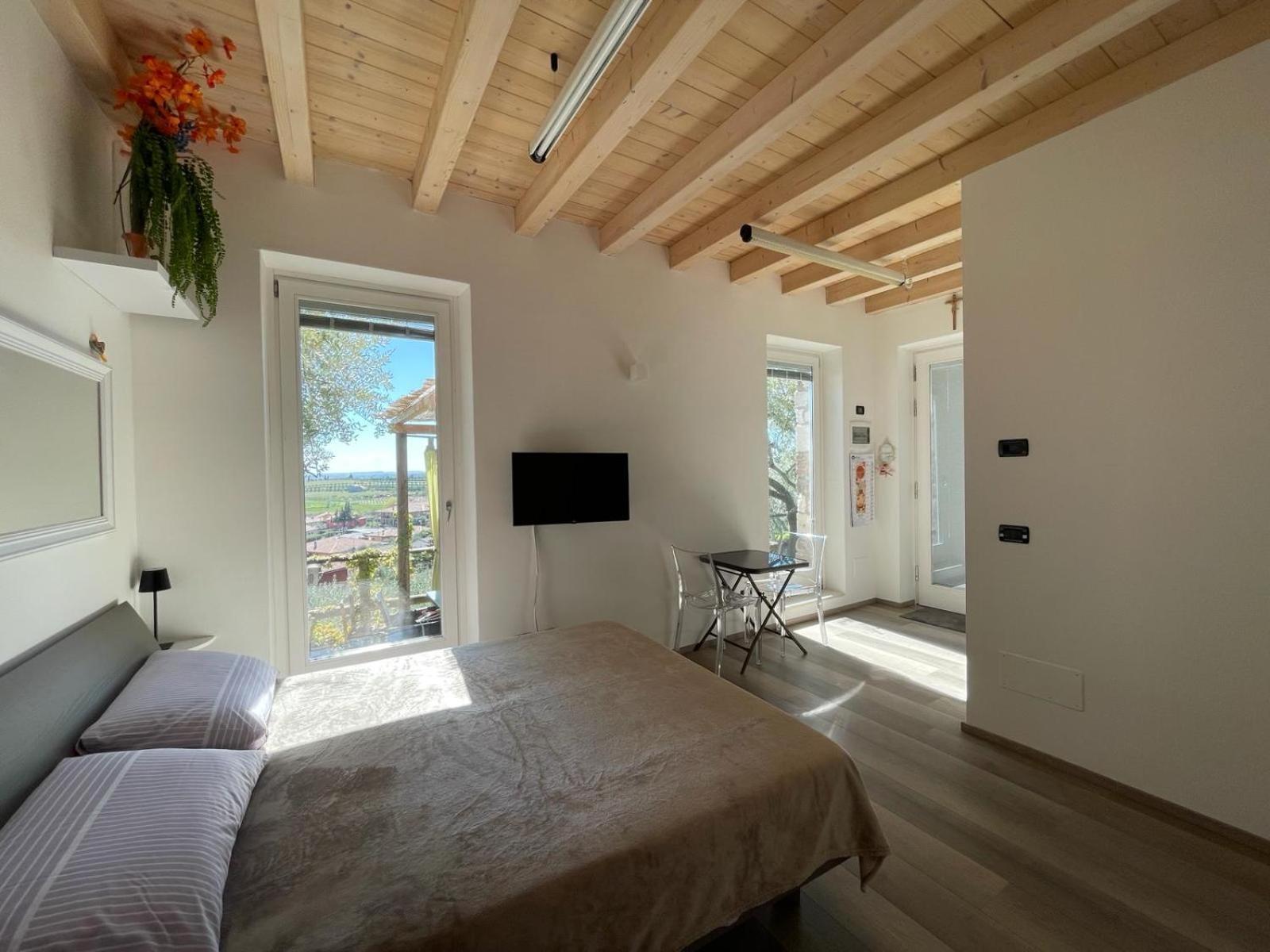 Garden Room Cavaion Veronese Bagian luar foto